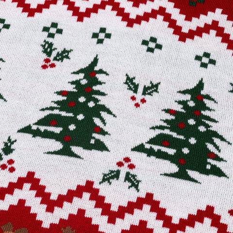 Gezellig Kerstbos, close-up van het breiwerk met kerstbomen